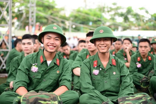 Học kỳ quân sự: Sinh viên Cao đẳng Sài Gòn trưởng thành nhờ trải nghiệm môi trường quân ngũ