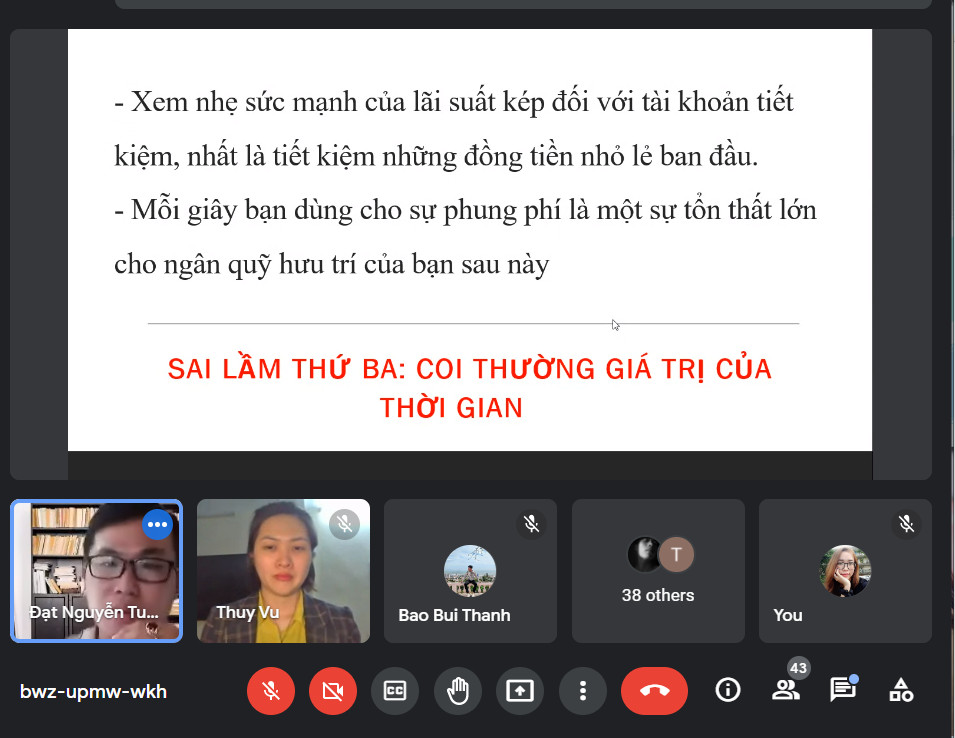 Một số sai lầm trong việc chi tiêu tài chính các bạn trẻ hay gặp phải được khách mời đề cập đến trong buổi hội thảo