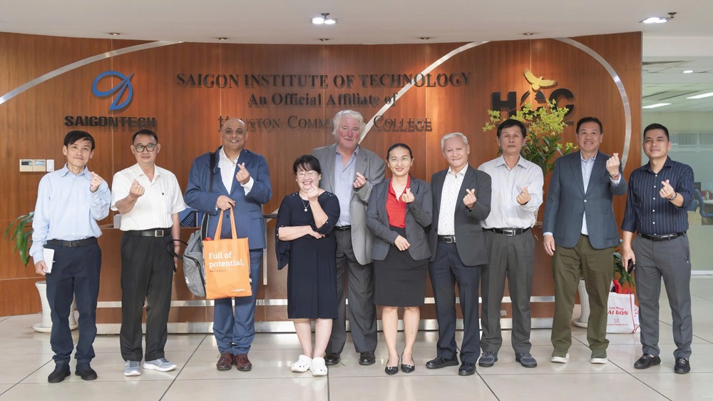 ki-ket-hop-tac-giua-truong-cao-dang-sai-gon-va-truong-Langara-College