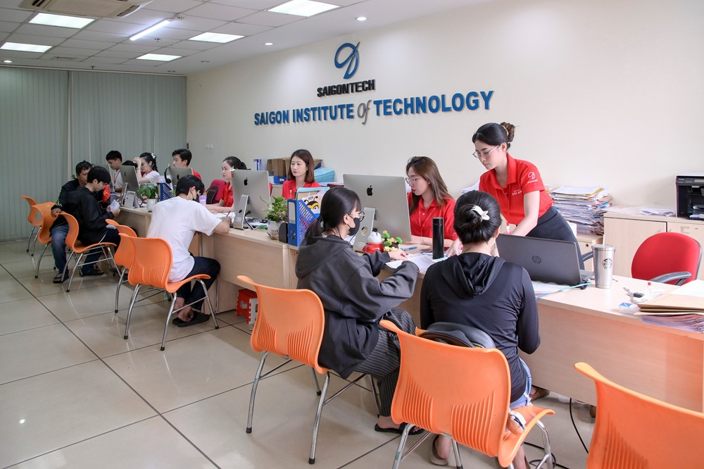 Hướng dẫn làm thủ tục nhập học ngành giáo dục tiểu học – hệ đại học vừa học vừa làm (đợt 1 năm 2025)
