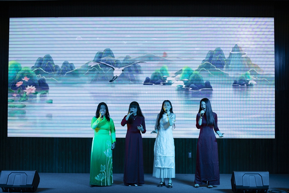 sinh-vien-cao-dang-sai-gon-tham-gia-hoi-thi-van-nghe-tai-qstc