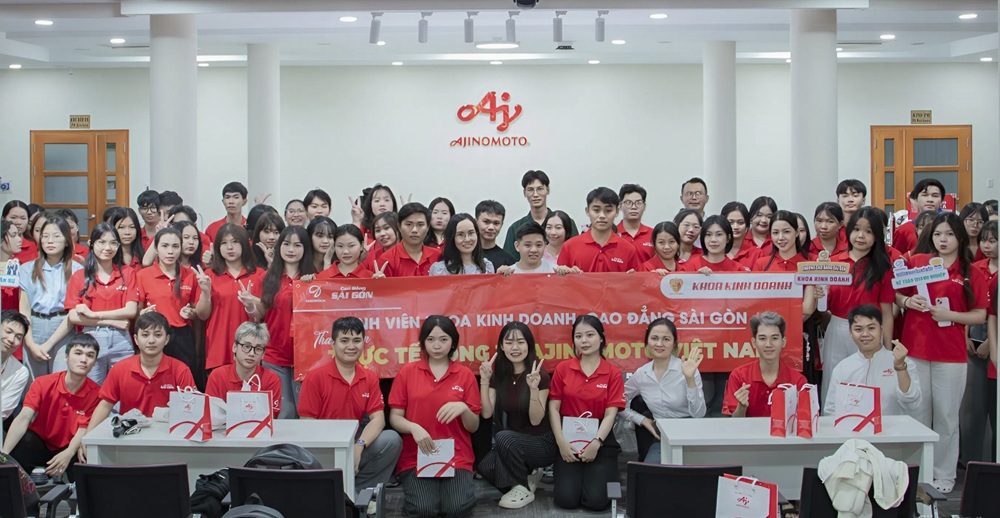 sinh-vien-nam-nhat-truong-cao-dang-sai-gon-tham-quan-doanh-nghiep-ajinomoto