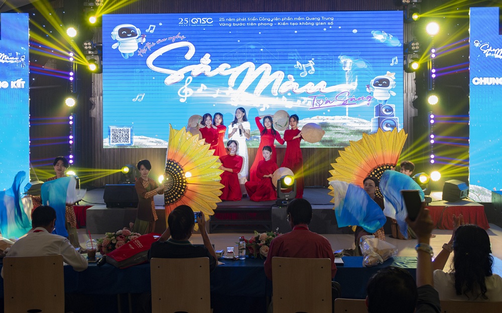 sinh-vien-truong-cao-dang-sai-gon-dat-thanh-tich-cao-trong-hoi-thi-van-nghe-qtsc