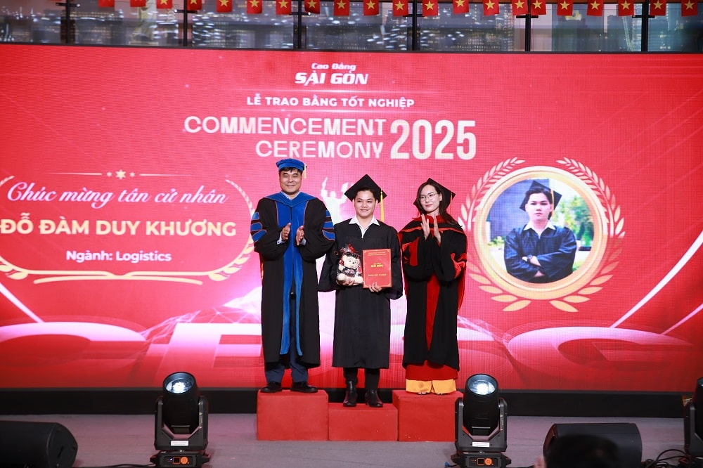 le-tot-nghiep-2025-truong-cao-dang-sai-gon