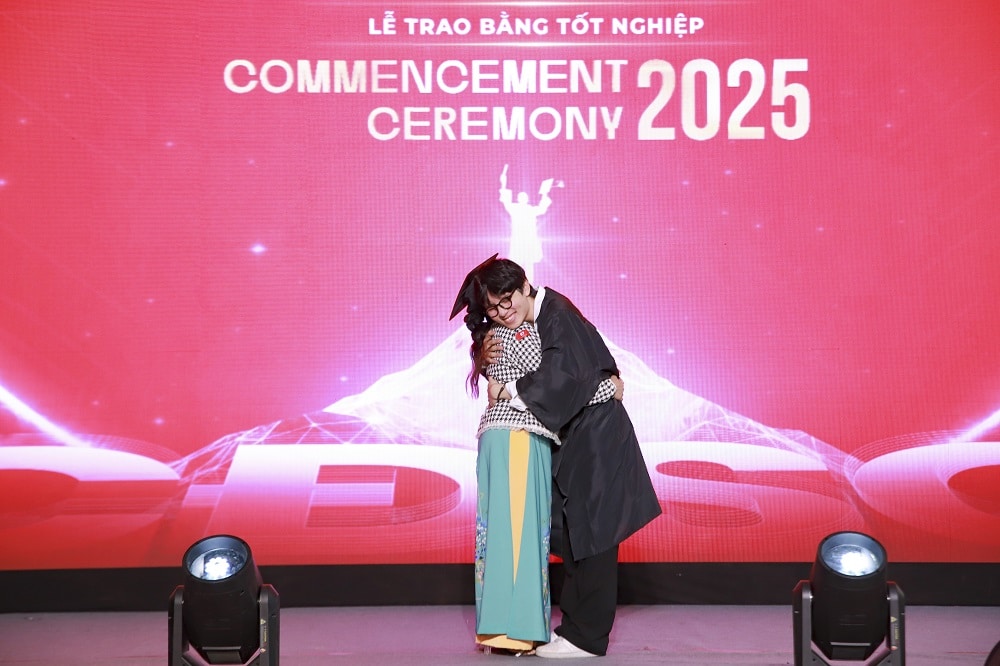 le-tot-nghiep-2025-truong-cao-dang-sai-gon