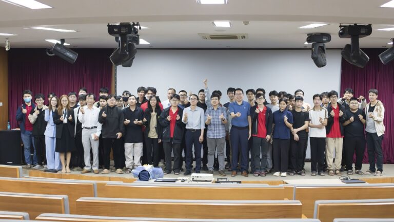 nganh-cong-nghe-thong-tin-trong-ky-nguyen-ai