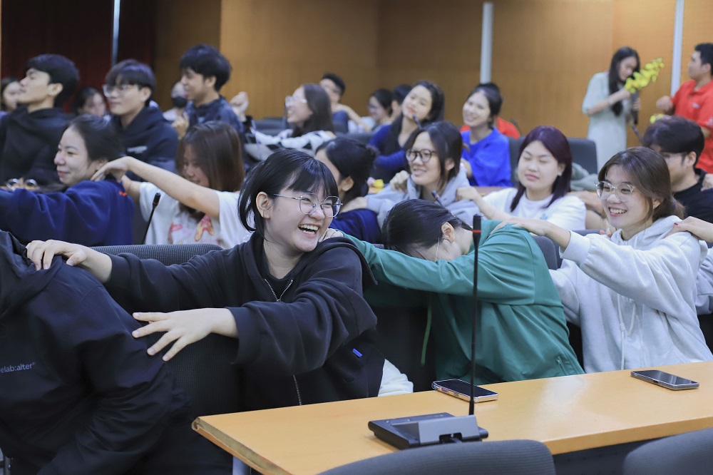 truong-cao-dang-sai-gon-chinh-thuc-bat-tay-cung-tap-chi-giao-duc-tphcm