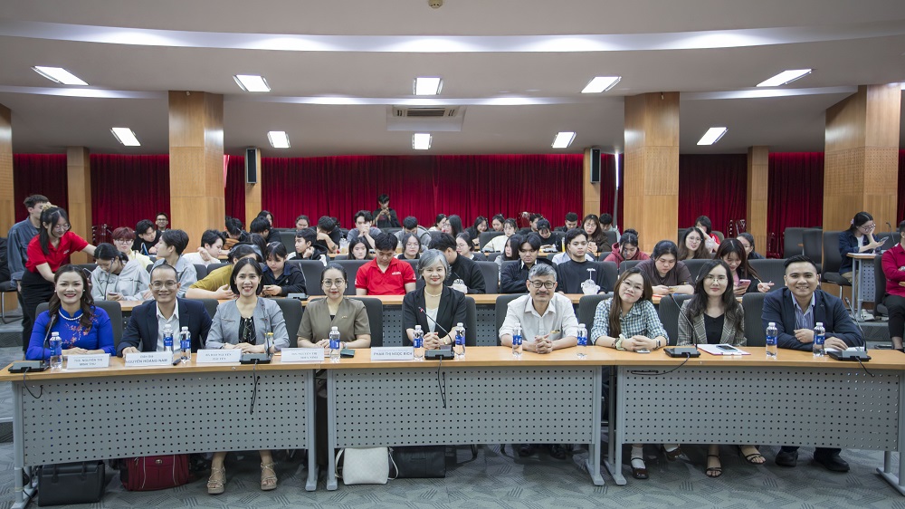 workshop-tim-y-tuong-khởi-nghiệp-dua-tren-trai-nghiem-va-du-lieu-cua-chinh-minh