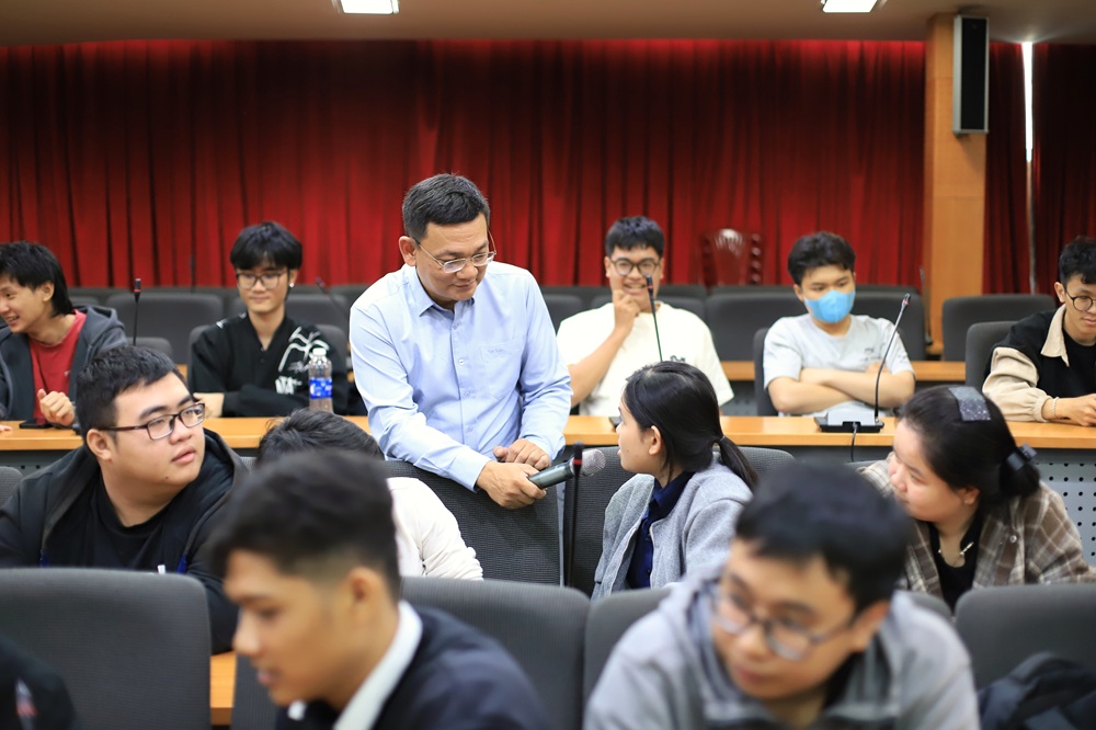 Workshop giai-phap-luu-tru-hien-dai-va-bao-mat-he-thong-cao-dang-sai-gon