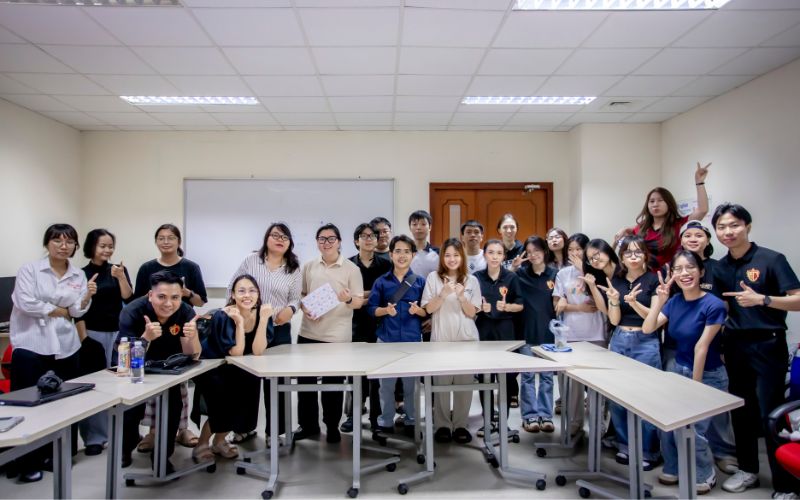 những ngành học hợp với các bạn nữ trong tương lai