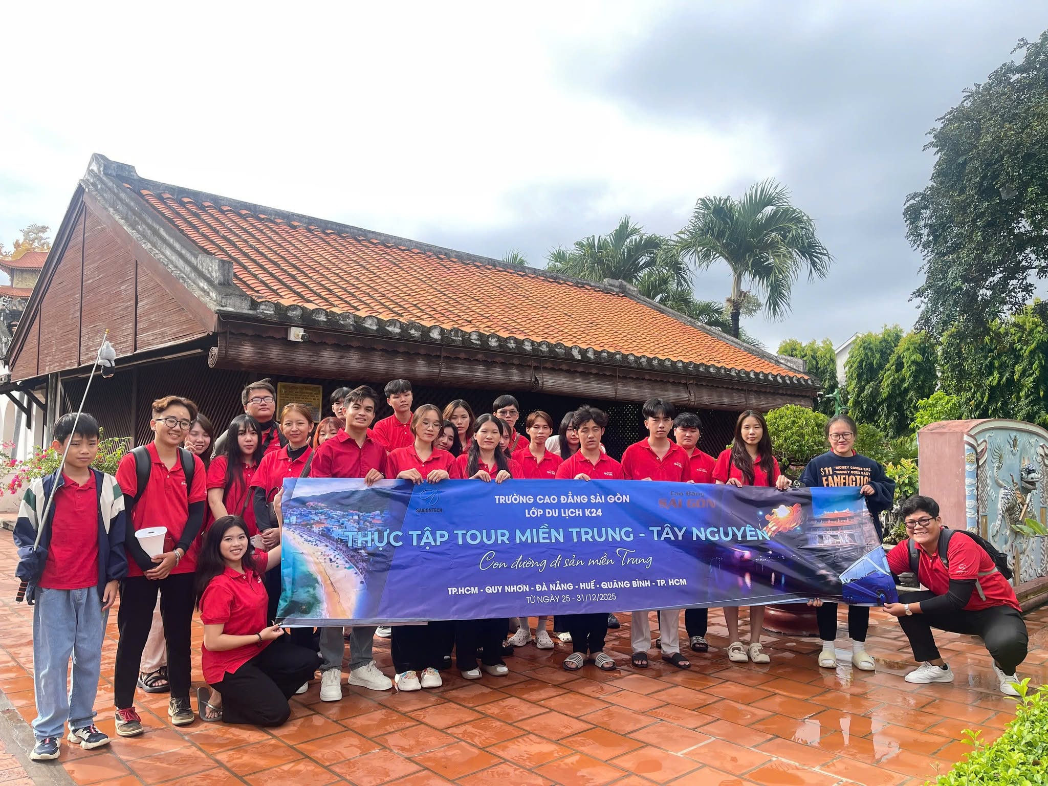 Ngành Quản trị dịch vụ Du lịch và Lữ hành luôn nằm trong danh sách các lựa chọn phù hợp với học lực trung bình