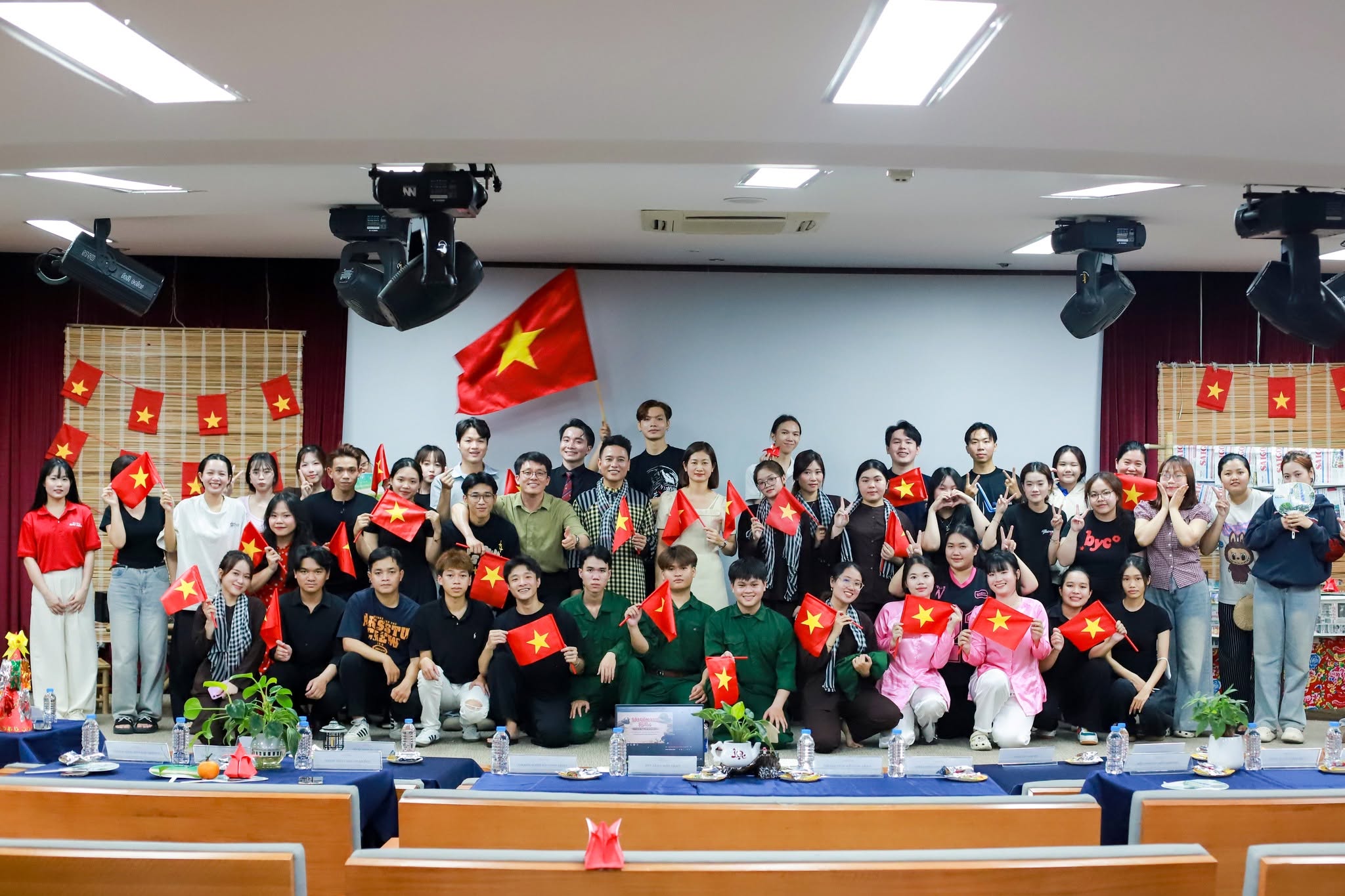 Ngành marketing là ngành học phù hợp với cung nhân mã